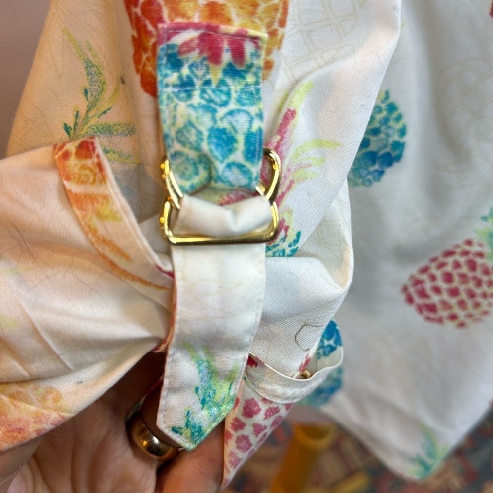 Chico's  pineapple no iron button down shirt, Size 1  (Medium 8) - Picture 3 of 6